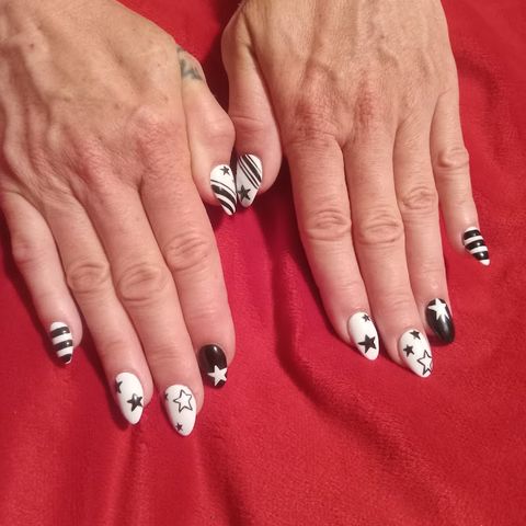 Soliel Nails and Spa, spa in Barstow, CA